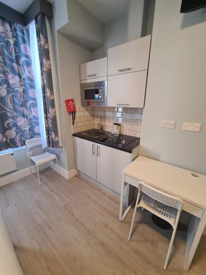 17 Elm Road Aparthotel *